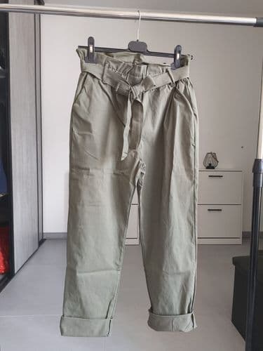 small_pantalon vert.jpeg