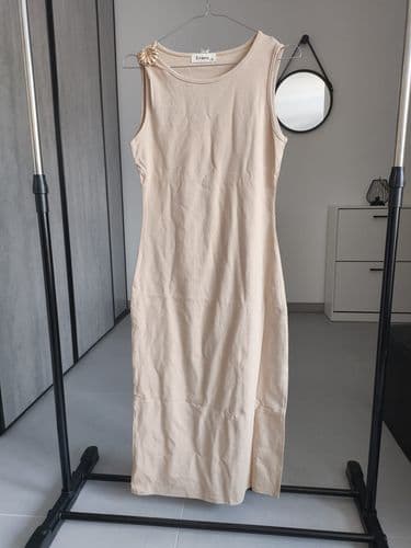 small_robe beige.jpeg